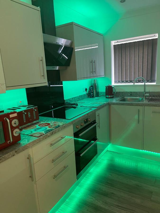 威德尼斯Palm House公寓 外观 照片